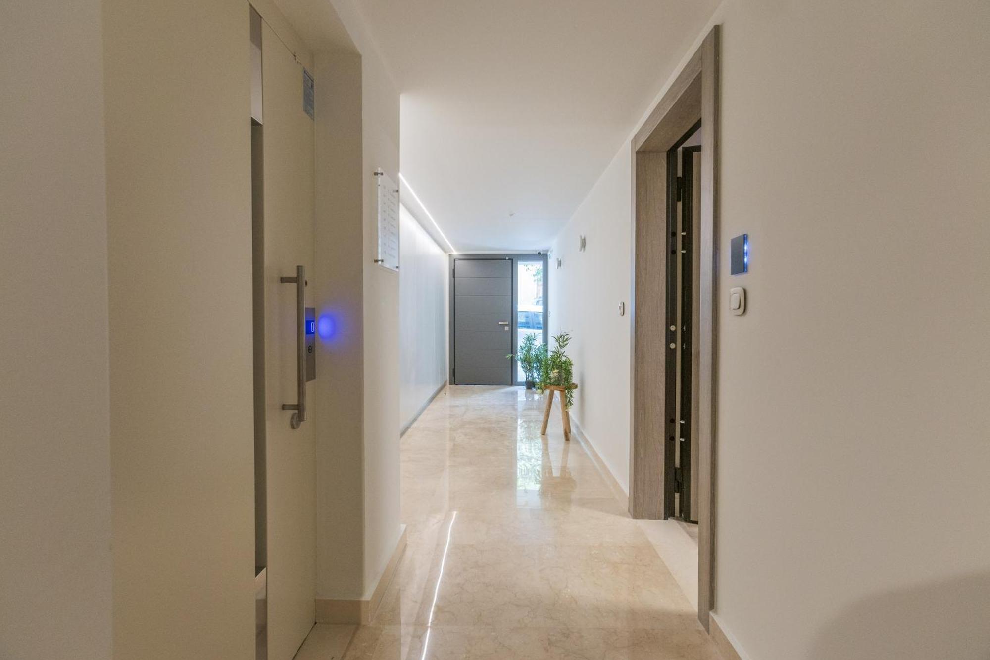 The Mediterranean Suites Pireus Exteriér fotografie