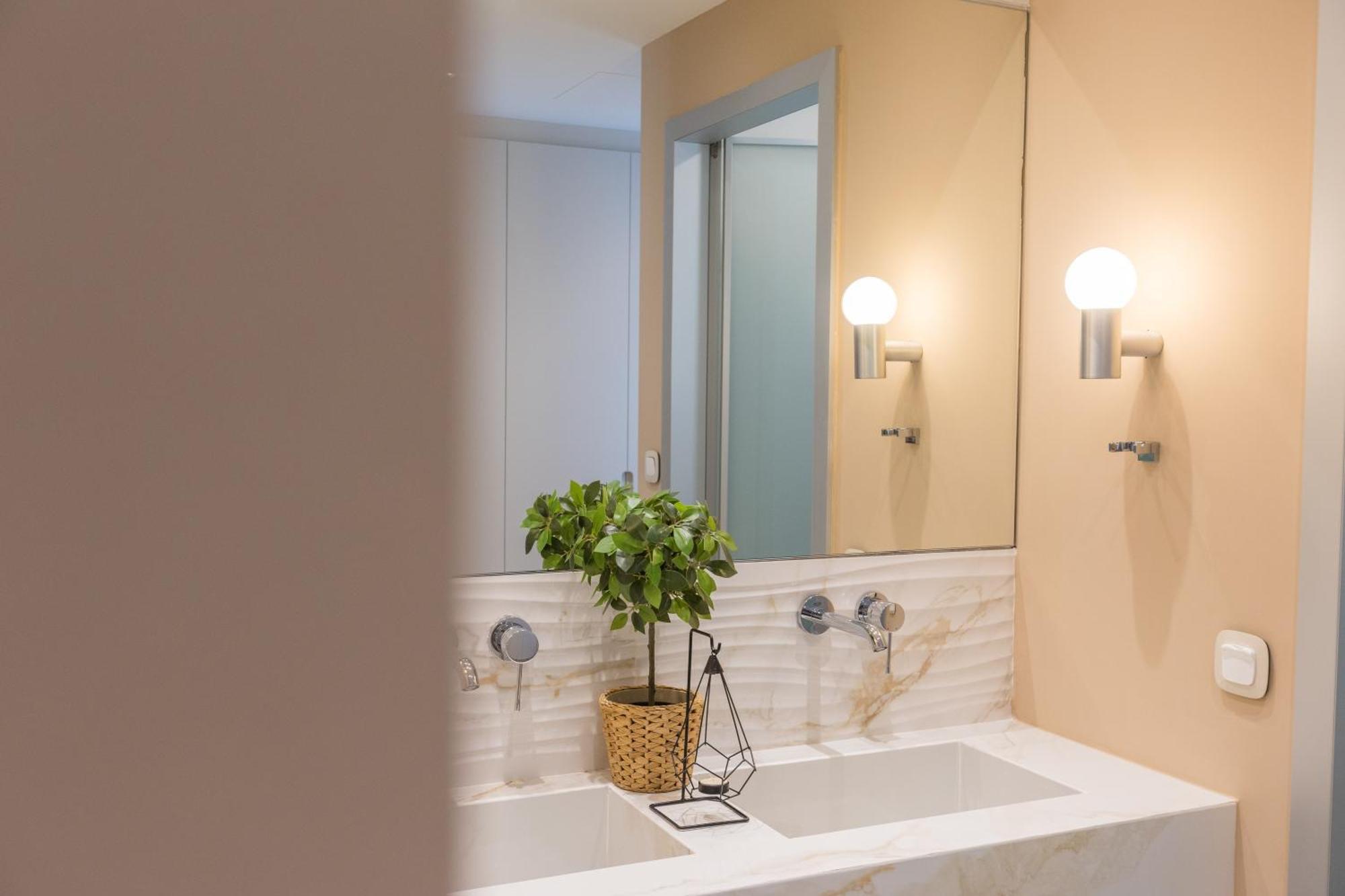 The Mediterranean Suites Pireus Exteriér fotografie